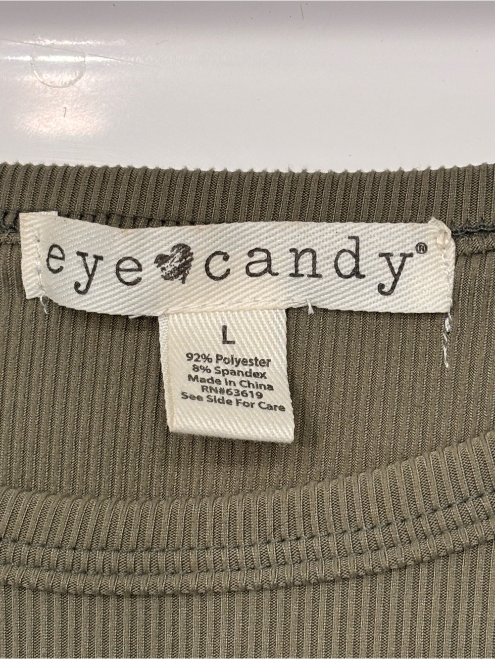 Olive Ruched Long-Sleeve Crop Top - Picture 3 of 4